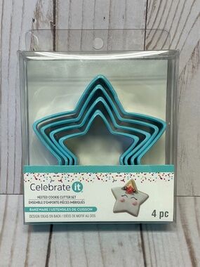Nested Set Comfort Grip Metal Cookie Cutters Stars Set 4 Baking Bake Holiday NEW